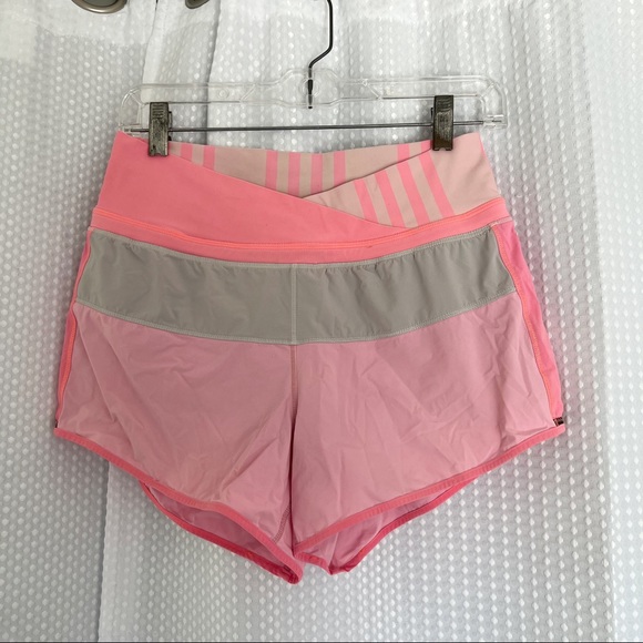 Lululemon Crossover Waistband Shorts - Picture 3 of 8